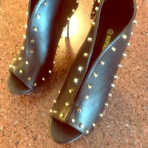 Brand New Studded black booties